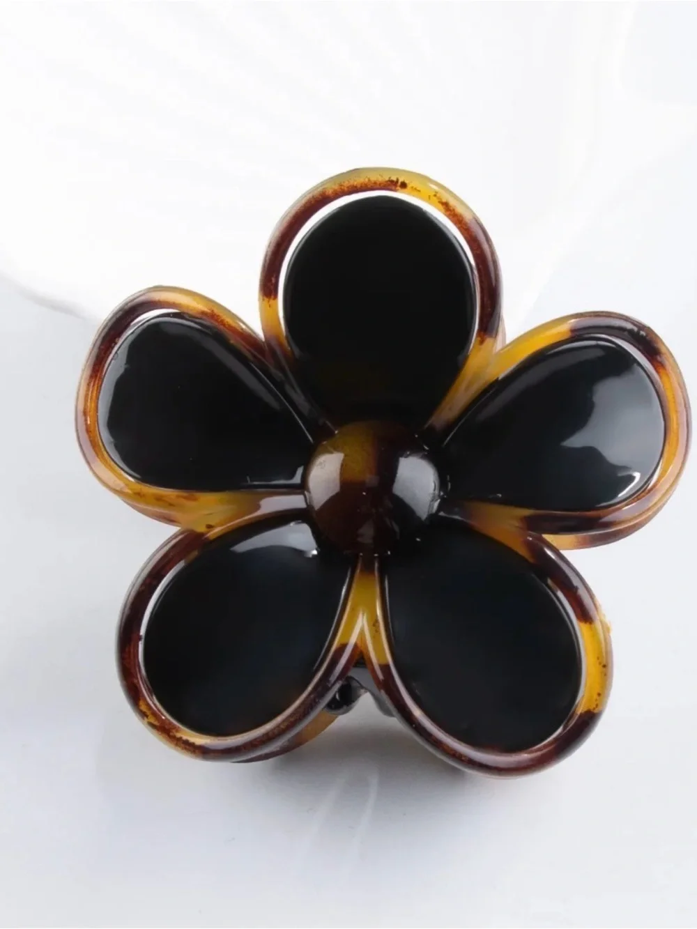 Flower Hair Claw Clip NWT